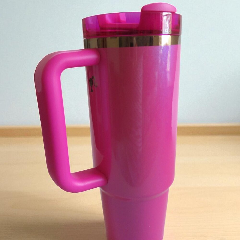 STANLEY X BARBIE 30 oz Quencher H2.0 Tumbler (Limited Edition) New in Box - Picture 2 of 14